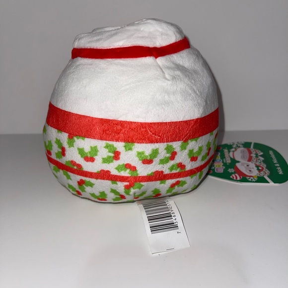 Squishmallows Nick the Santa Claus & Nicolette the Mrs. Claus 5" Flip A Mallow - Picture 8 of 9